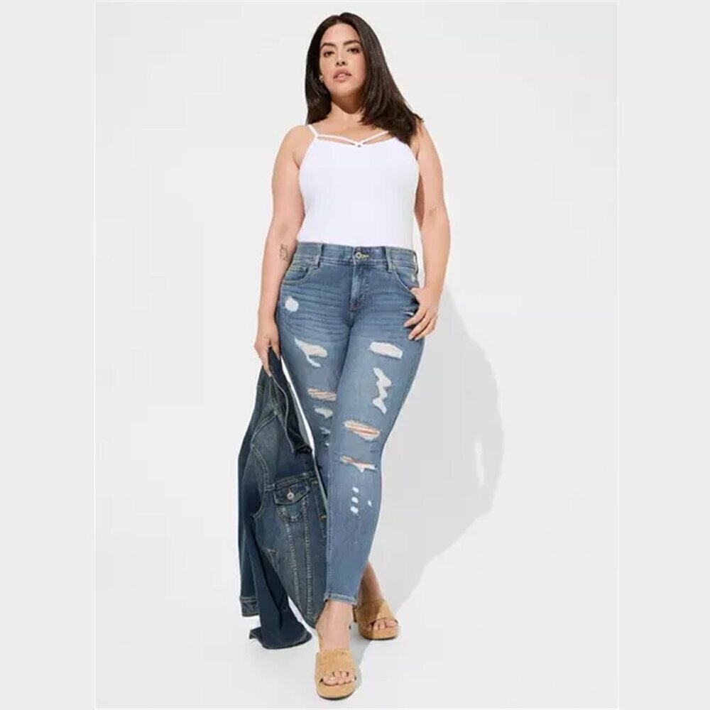 Torrid - Bombshell Skinny Premium Stretch High-Rise Destructed Jean, Tides Blue